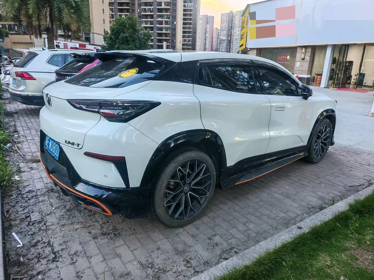 ChangAn 2022 UNI-T 1.5T honorable automatic gear 6