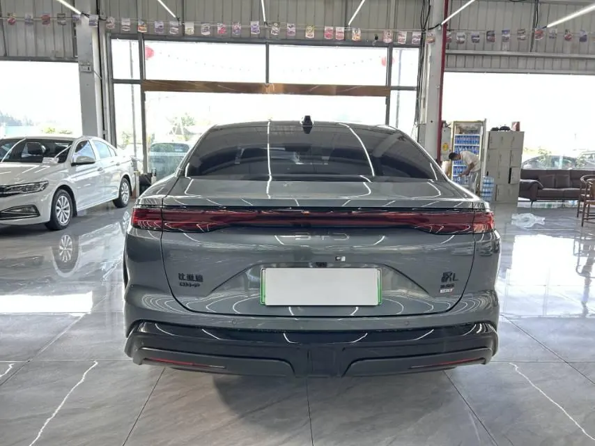 BYD 2025 Han L DM-p 1.5T Stepless Four-wheel Drive Laser Radar Flagship Automatic Gear 8