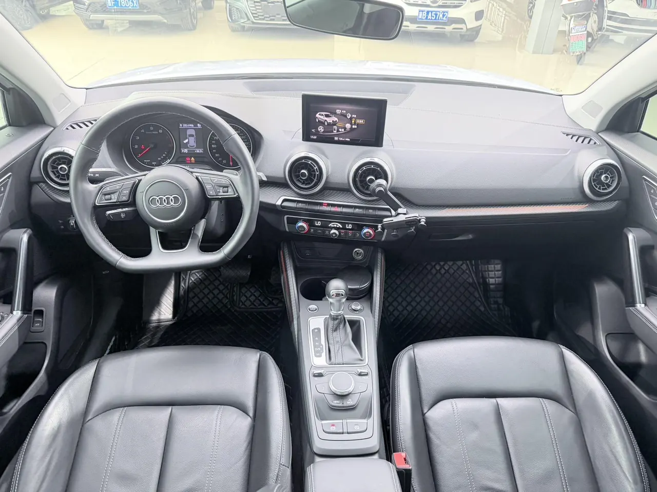 Audi 2022 Q2L 1.4TFSI 35TFSI Fashion Dynamic Automatic 10