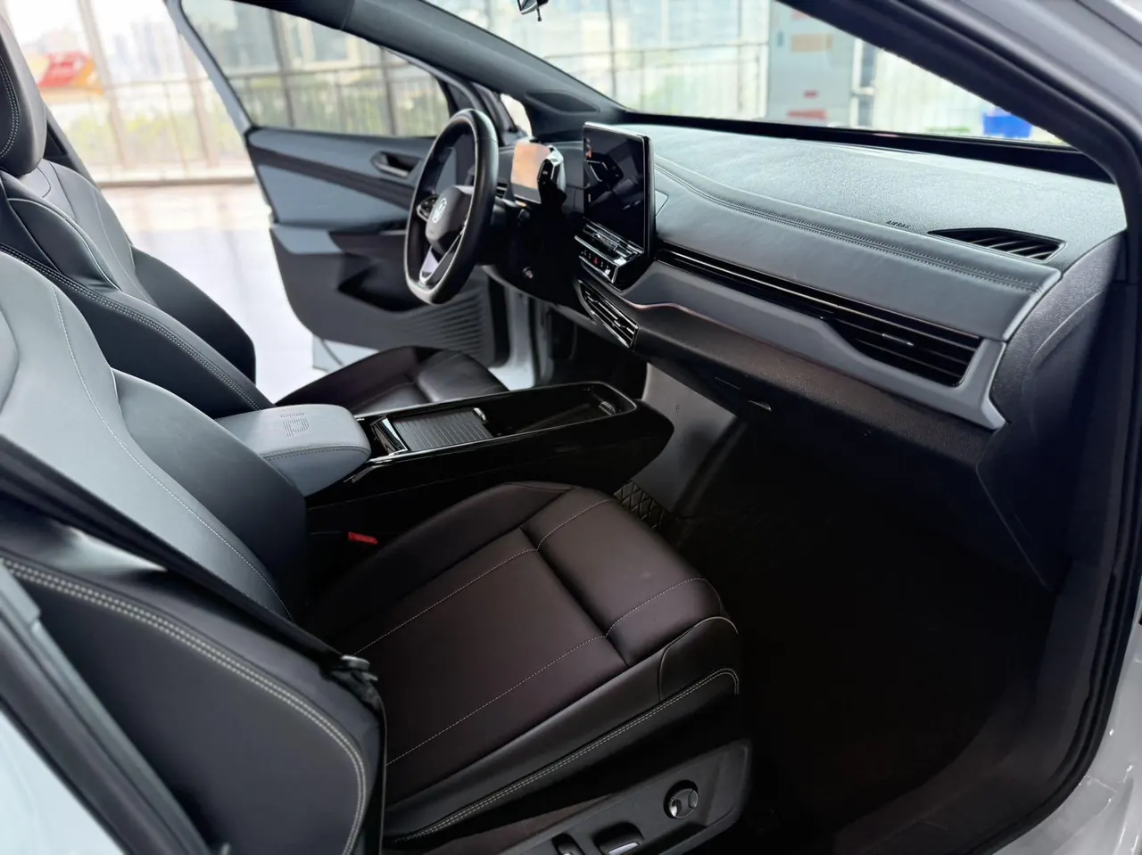Volkswagen 2023 ID. 4 X Pure Smart Edition Automatic Gear 6