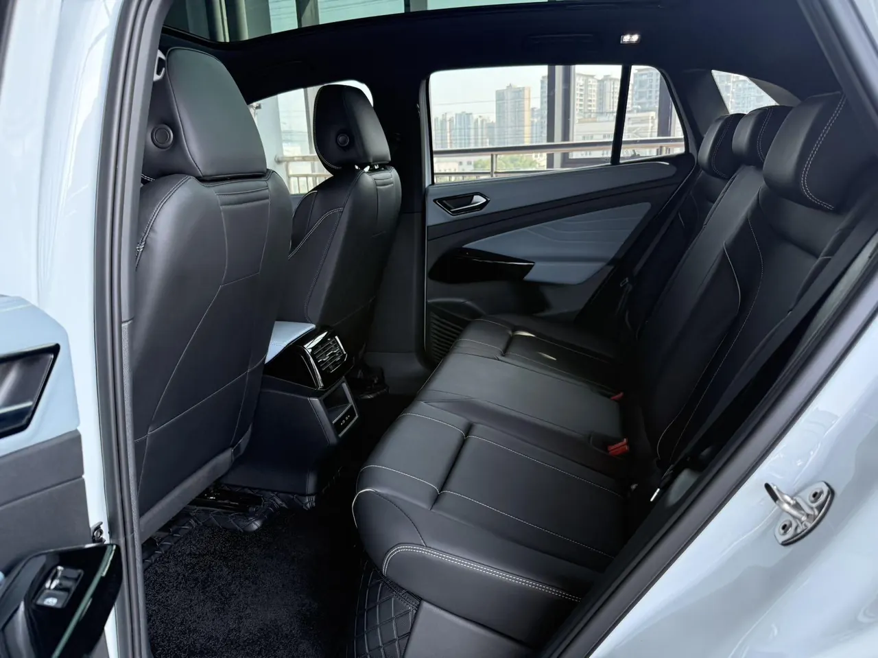 Volkswagen 2023 ID. 4 X Pure Smart Edition Automatic Gear 8