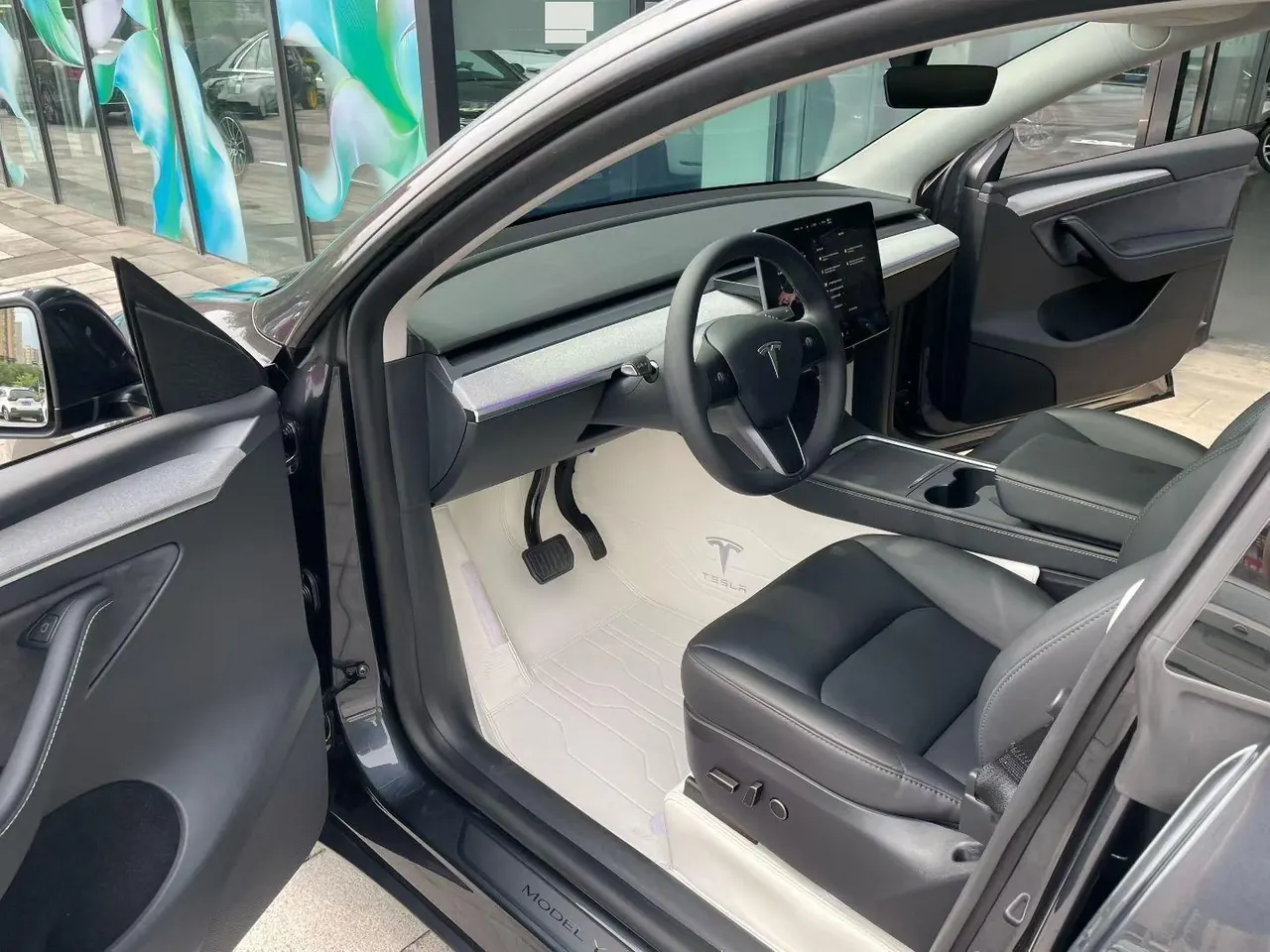 Tesla 2024 Model Y long endurance all-wheel drive version automatic transmission 4