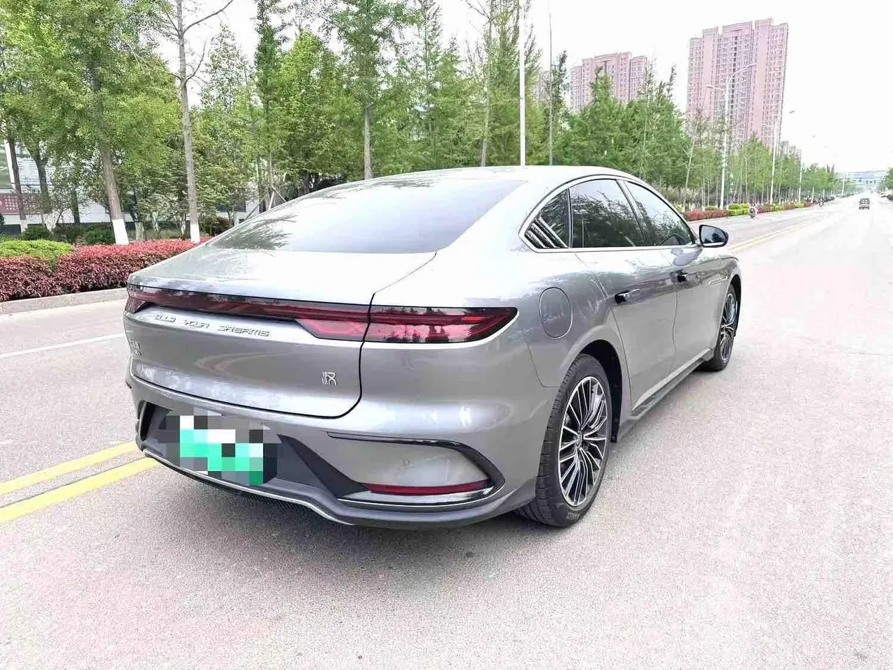 BYD 2022 Han DM-i 1.5T stepless 121KM exclusive automatic gear 5