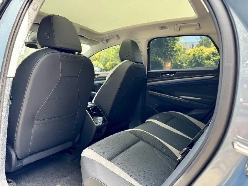 Volkswagen 2024 ID. 7 VIZZION PRO automatic transmission 8