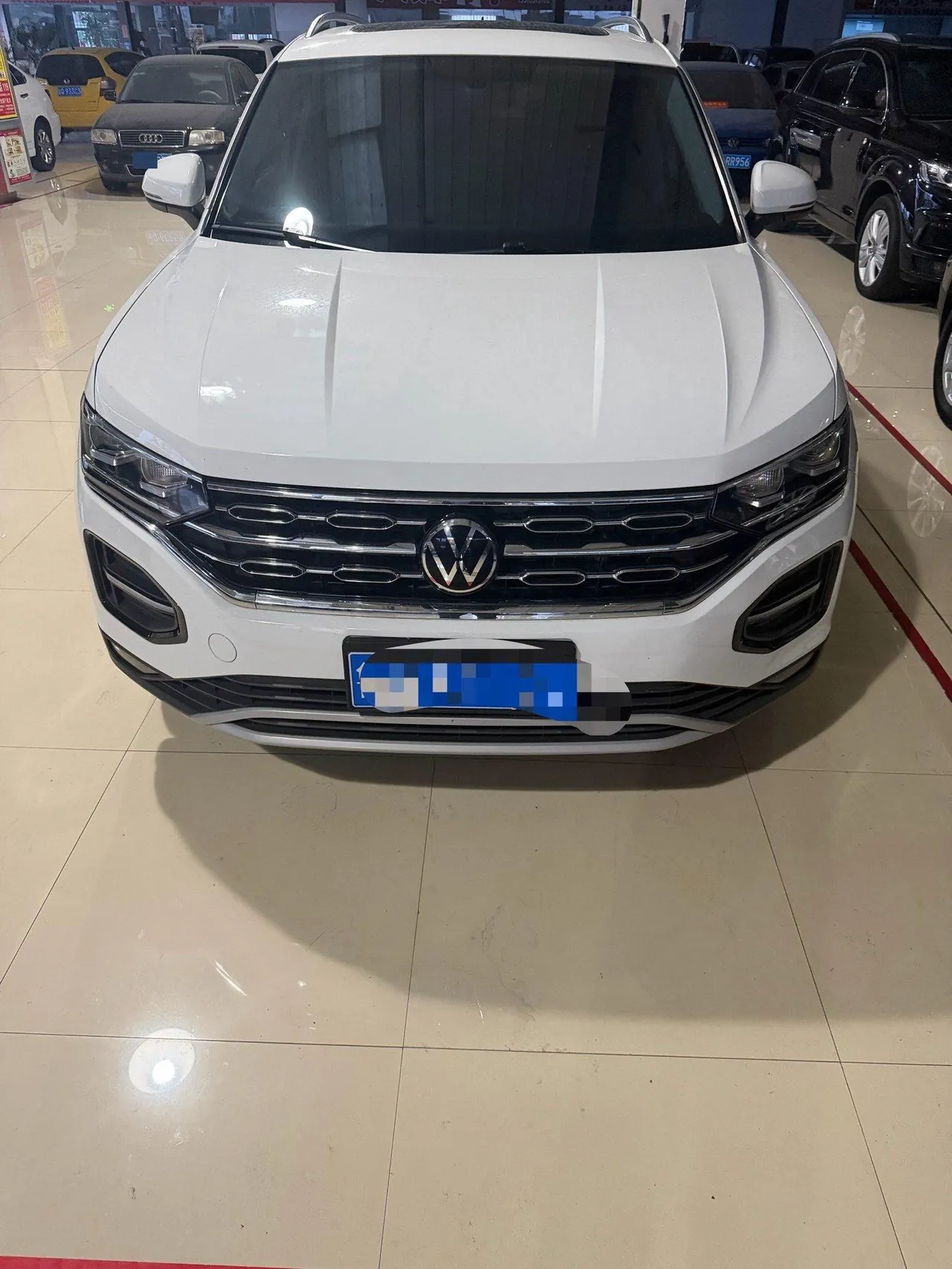 Volkswagen 2022 Tanyue 2.0TSI 330TSI Two-Drive Deluxe Smart Joint Edition Automatic Gear 2