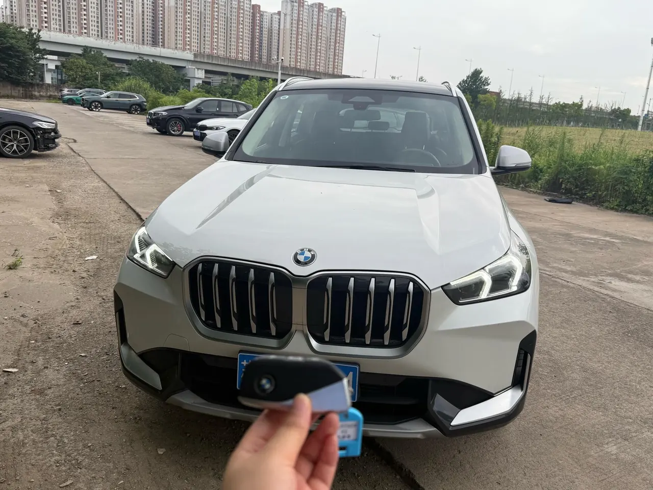 BMW 2024 X1 xDrive25Li 2.0T X design set automatic gear 2