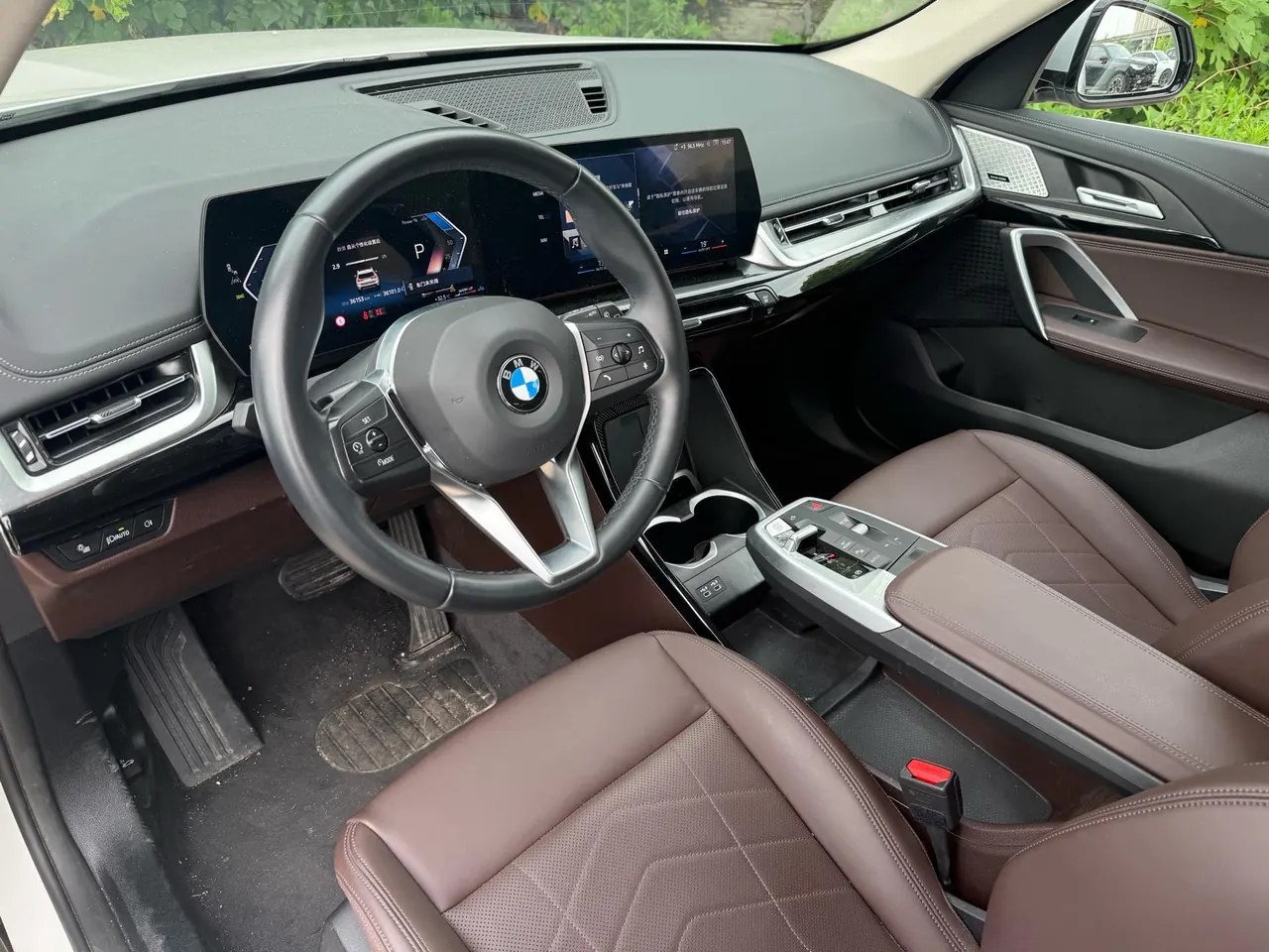 BMW 2024 X1 xDrive25Li 2.0T X design set automatic gear 5