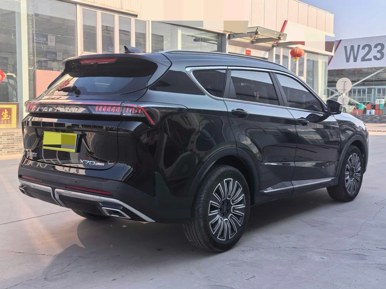 Jetour 2025 X70 PLUS 1.5T Deluxe Surging Edition 5-seat Automatic Gear 12