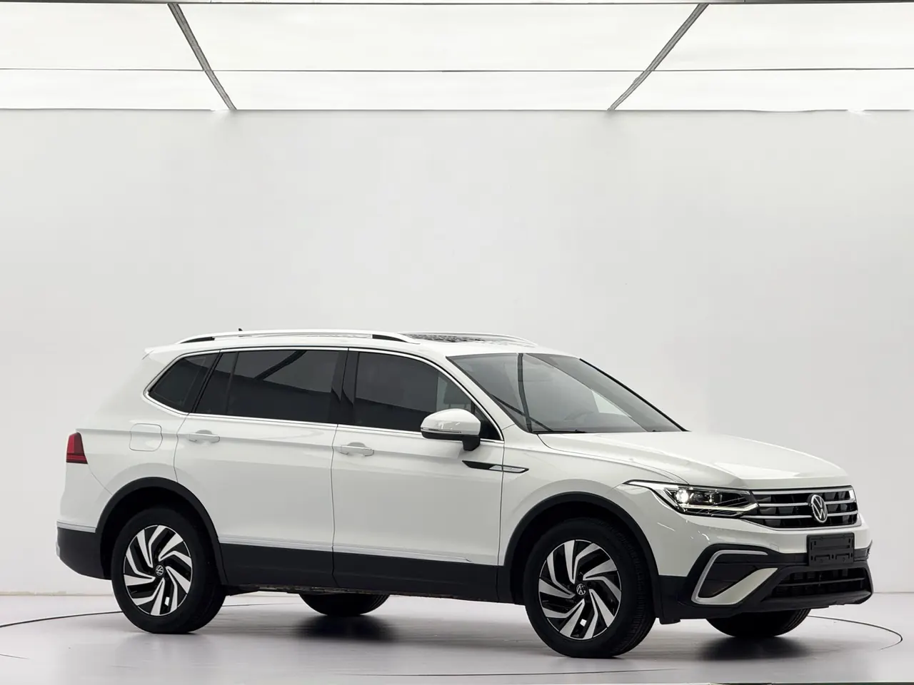Volkswagen 2023 Tiguan L 1.4TSI 280TSI Tide Creation Limited Edition Automatic Gear 3