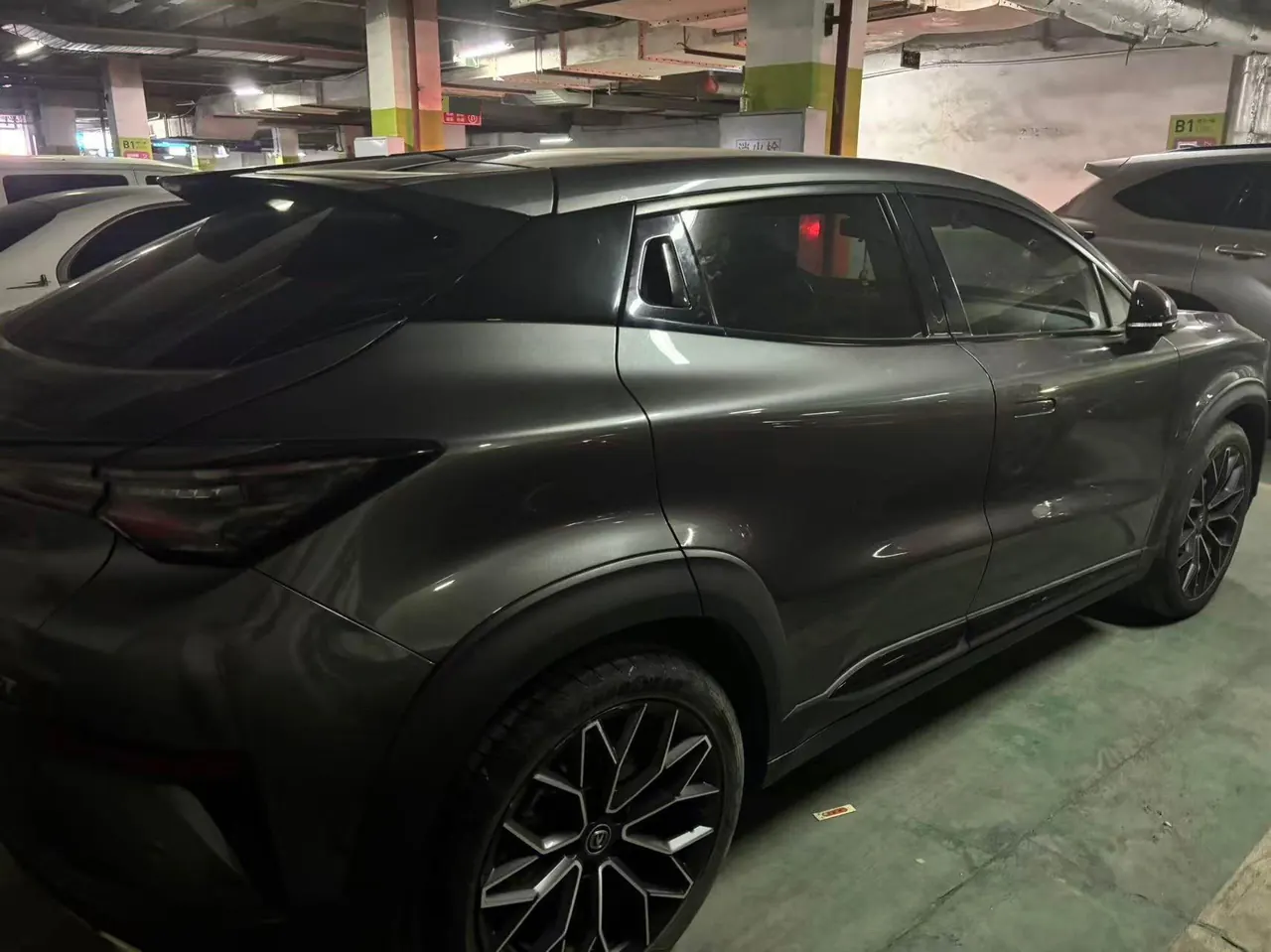 ChangAn 2022 UNI-T 1.5T Excellent Automatic Gear 5