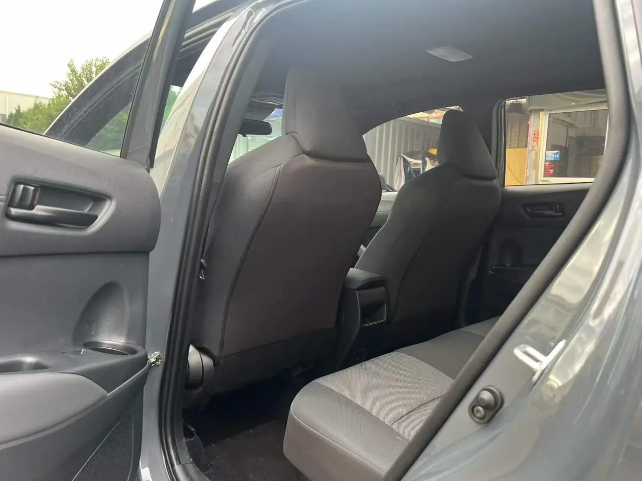 Toyota 2026 Fenglanda Shuangqing 2.0 Stepless Intelligent Electric Hybrid Leading Edition Automatic Gear 3