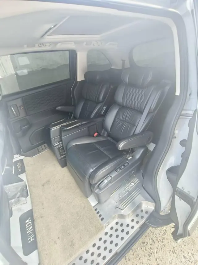 Honda 2022 Ailishen Hybrid 2.0 Stepless Deluxe First Edition Automatic Gear 5