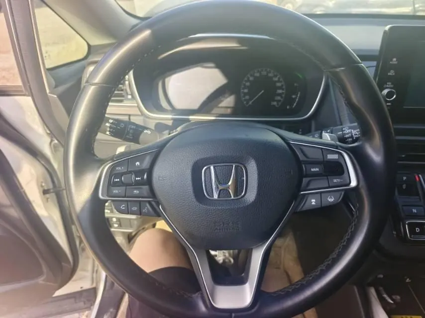 Honda 2022 Ailishen Hybrid 2.0 Stepless Deluxe First Edition Automatic Gear 7