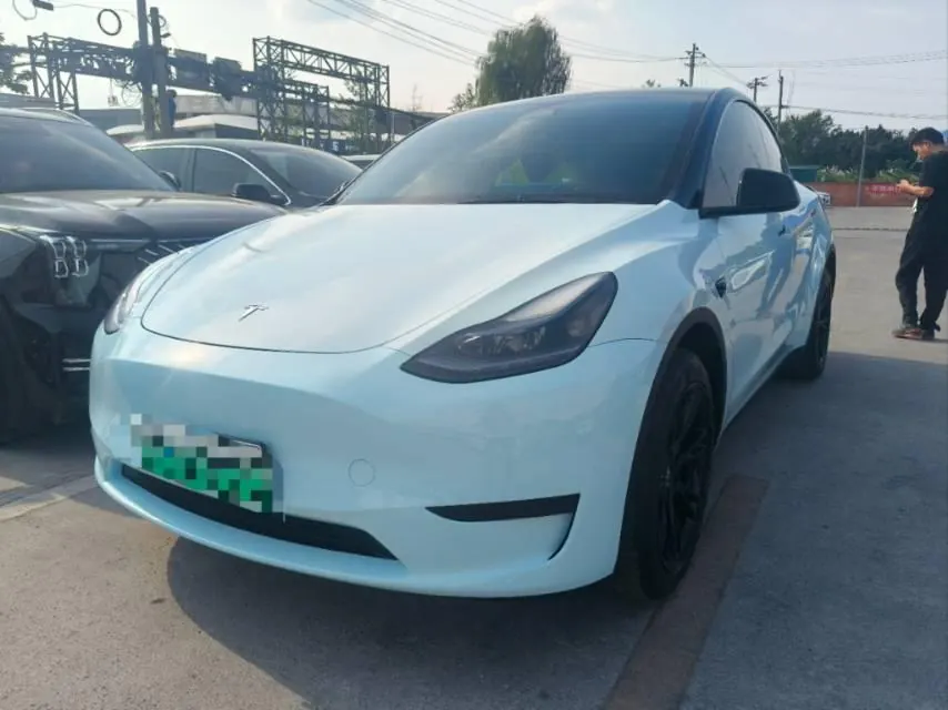 Tesla 2022 Model Y rear-wheel drive version (facelift) automatic gear - View 1