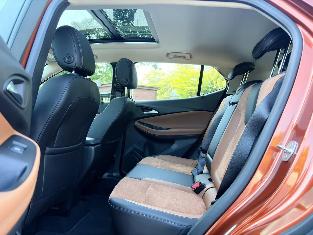 Buick 2020 Angkora GX 1.3T Stepless 20T Two-Drive Luxury Automatic Gear 5