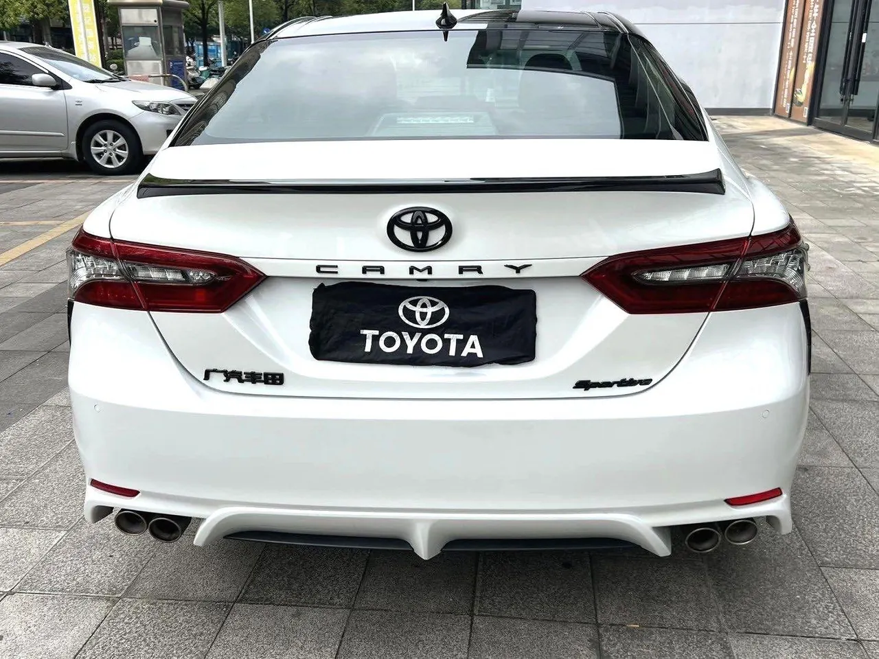 Toyota 2022 Camry 2.0S Stepless Knight Edition Automatic Gear 4