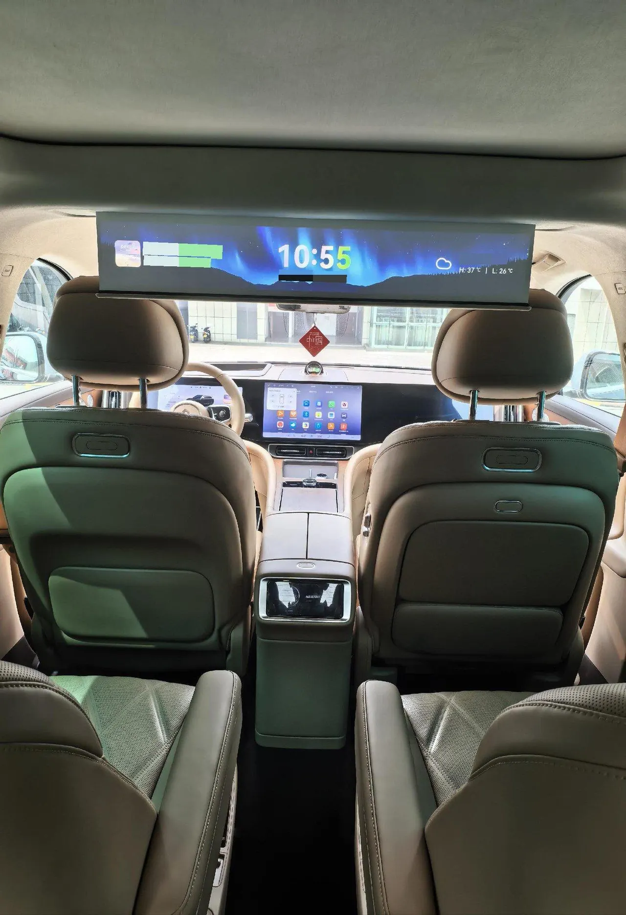 AITO 2025 AITO M9 extended range Ultra version 52kWh6 seat version automatic gear 5
