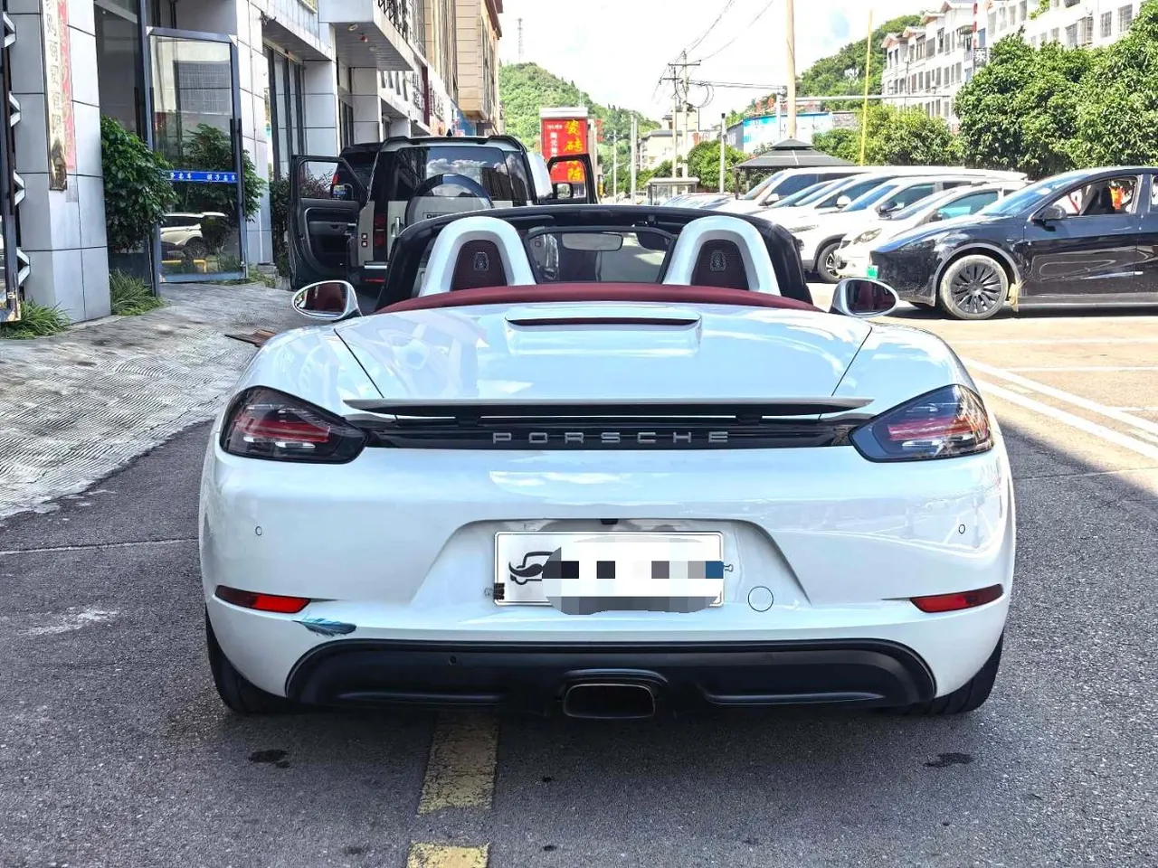 Porsche 718 (Imported) 2020 718 Boxer 2.0T Automatic 9
