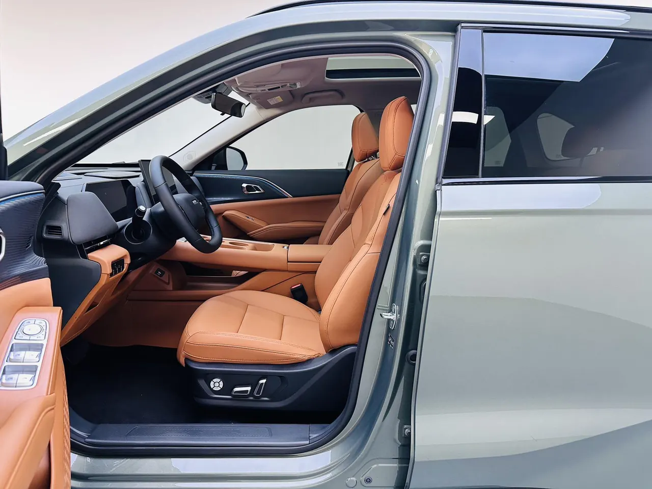 Haval 2026 H6L 2.0T Ultra Auto 4