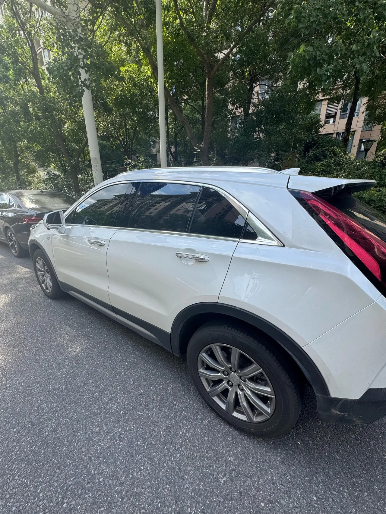 Cadillac 2020 XT4 2.0T 28T Two-Drive Leading Automatic Gear 9