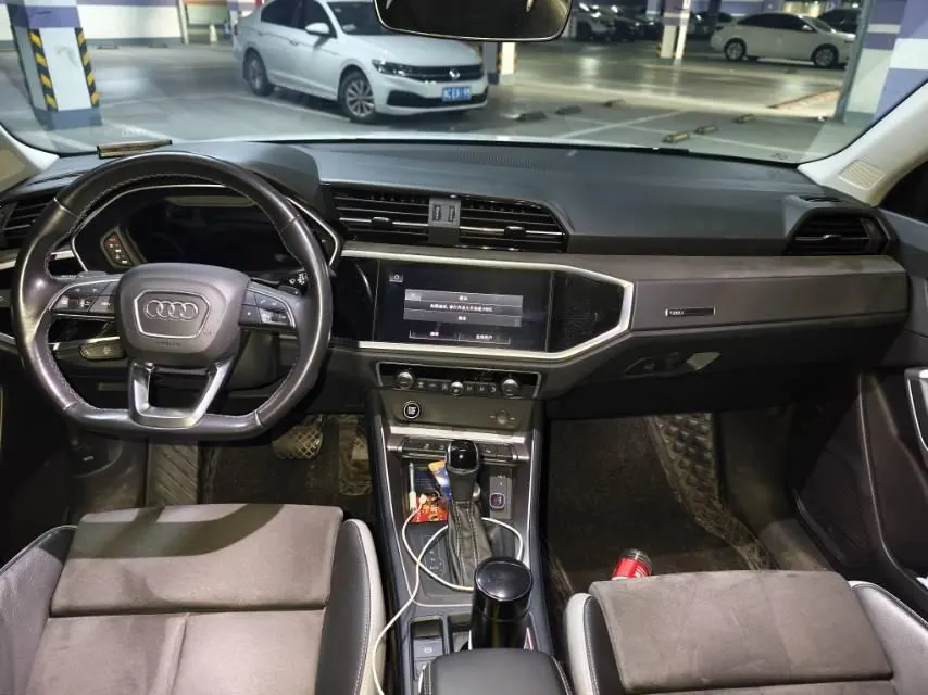 Audi 2023 Q3 1.4TFSI 35TFSI Fashion Dynamic Automatic 5