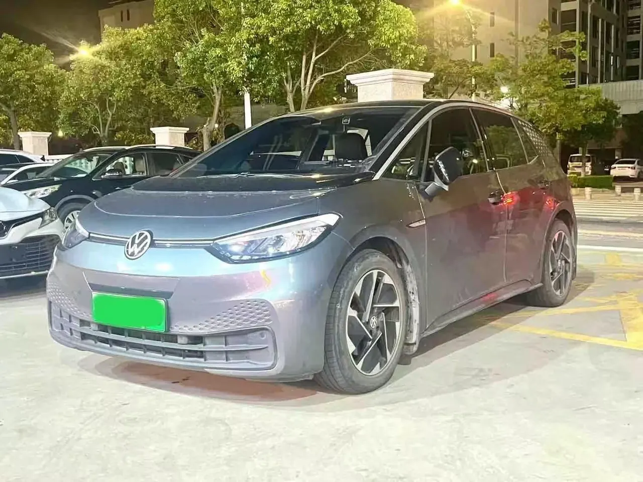 Открыть галерею: Volkswagen 2023 ID. 3 Upgraded Pure Smart Edition, Automatic Transmission
