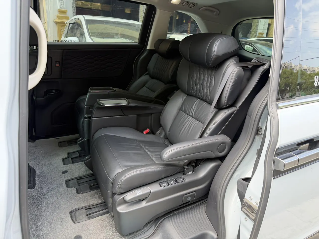 Honda 2024 Alishen e:HEV 2.0 Stepless Deluxe Automatic Gear 4
