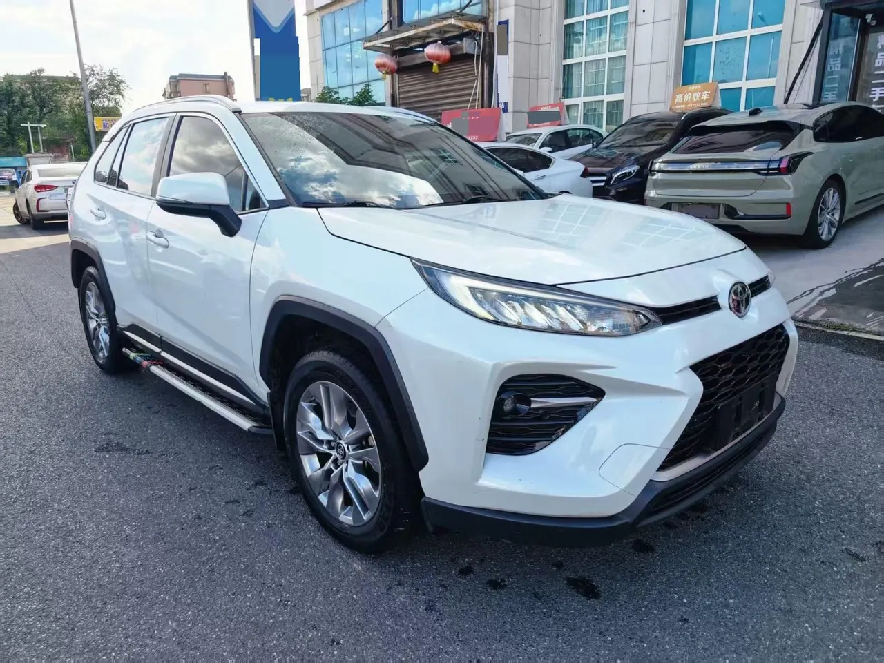 Toyota 2022 Willanda 2.0 Stepless Two-Drive Luxury PLUS Edition Automatic Gear 2