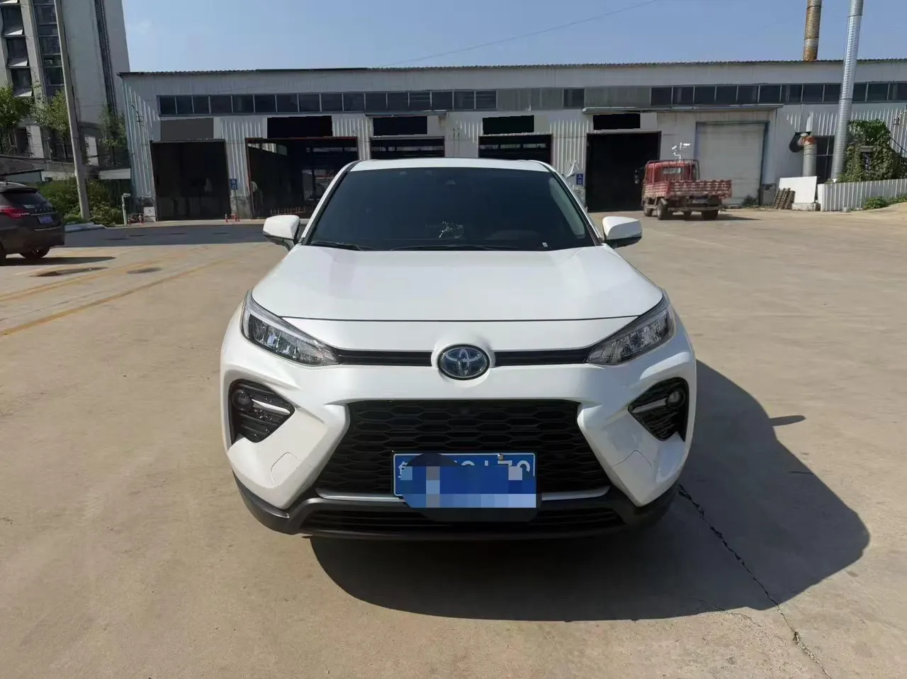 Toyota 2022 Weilanda Dual Engine 2.5 Stepless Four-wheel Drive Luxury PLUS Edition Automatic Gear 3