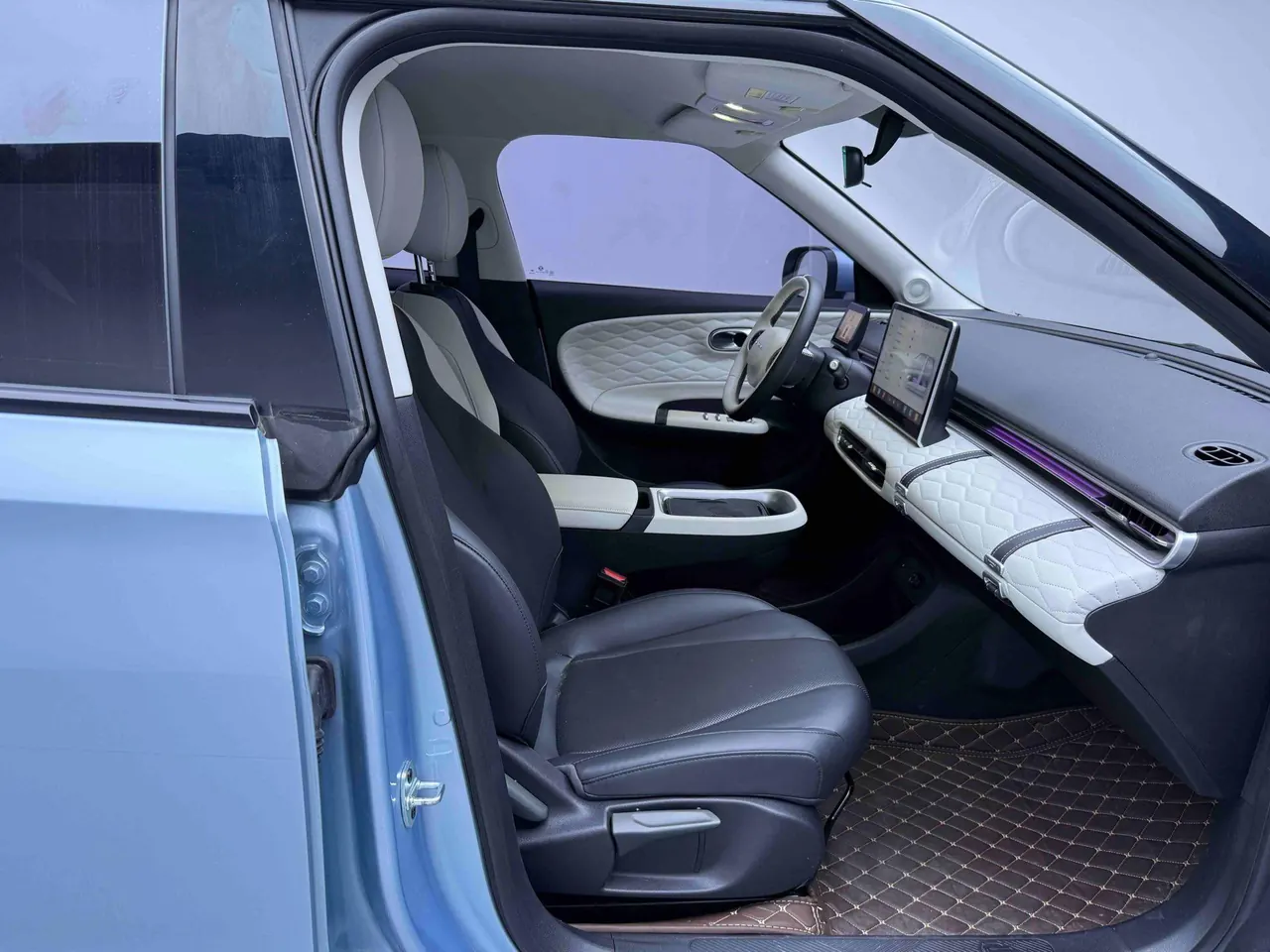 Dongfeng 2024 Nammi 01 430 Plus Smart Automatic 6