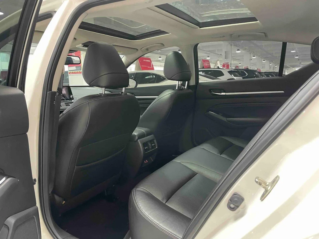 Nissan 2020 Teana 2.0 Stepless XL Upper Smart Edition Automatic Gear 9