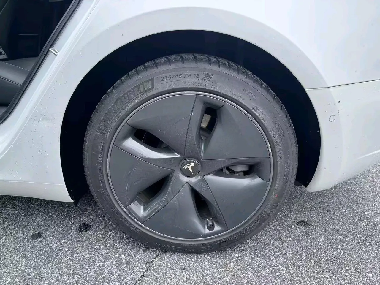 Tesla 2020 Model 3 Standard Endurance Rear Drive Upgraded Automatic Gear 5
