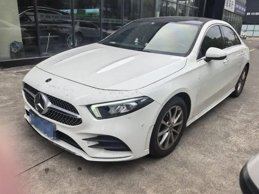 Mercedes Benz Class A 2020 A 200 L 1.3T Fashion (Modified) Automatic Gear - View 1