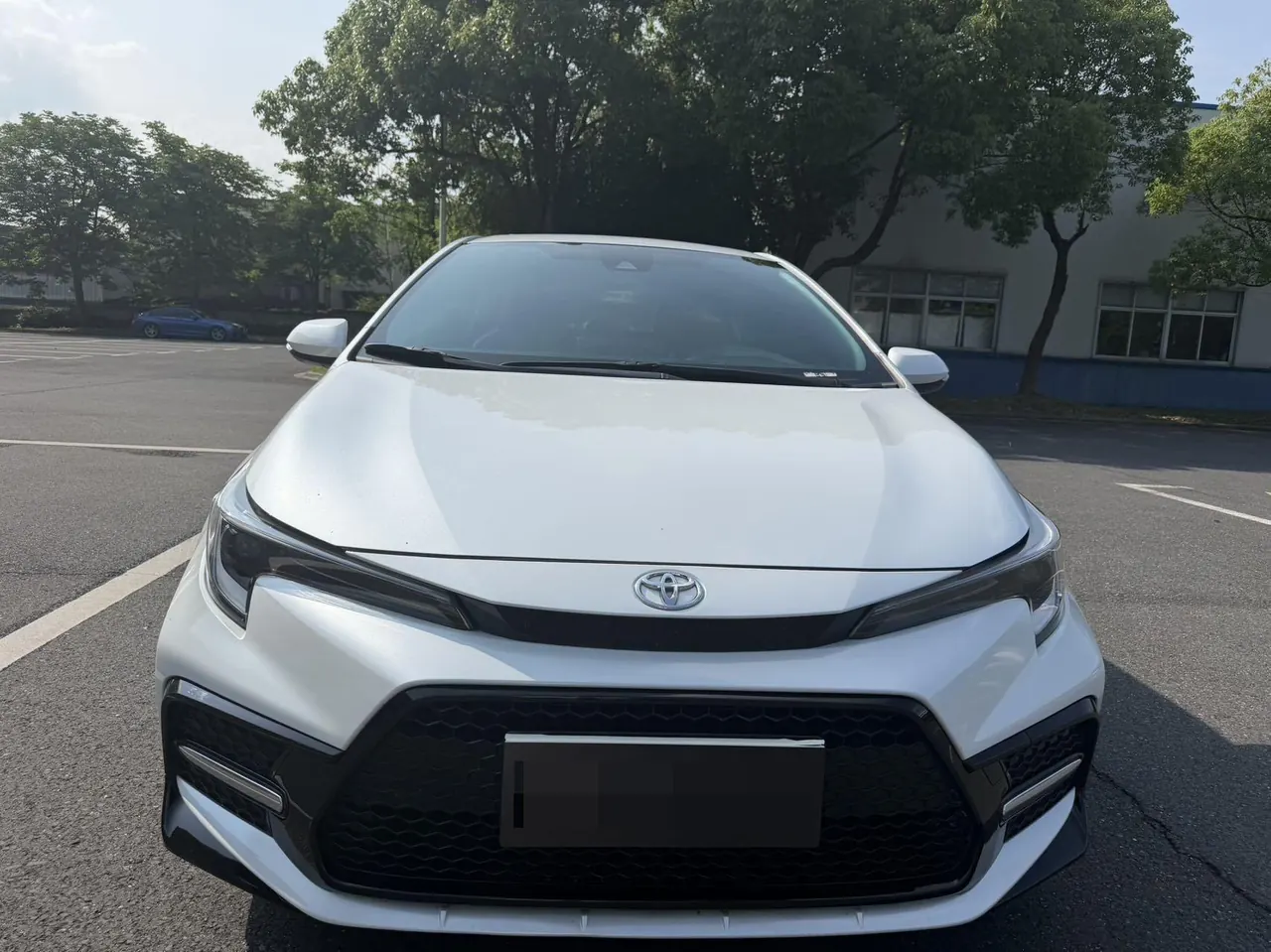 Toyota 2023 Lei Ling 1.2T Stepless 185T Sports Edition Automatic Gear 2
