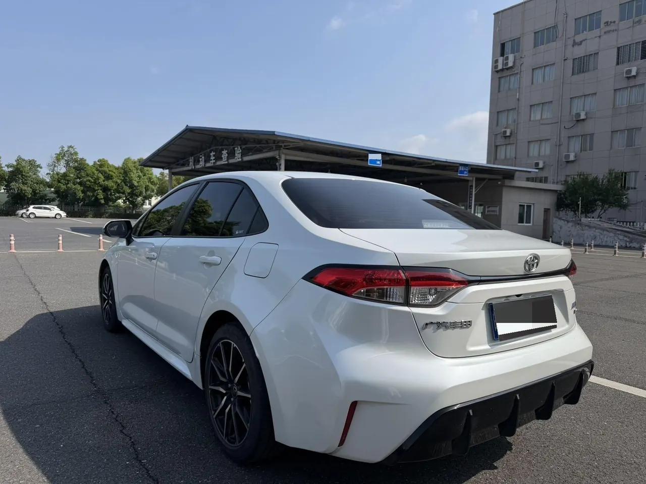 Toyota 2023 Lei Ling 1.2T Stepless 185T Sports Edition Automatic Gear 7