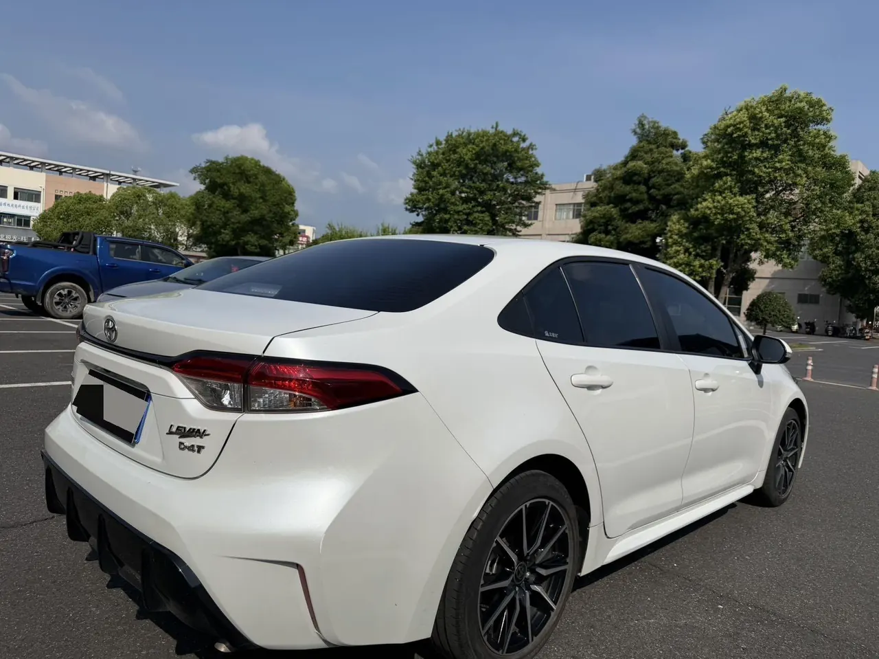 Toyota 2023 Lei Ling 1.2T Stepless 185T Sports Edition Automatic Gear 9