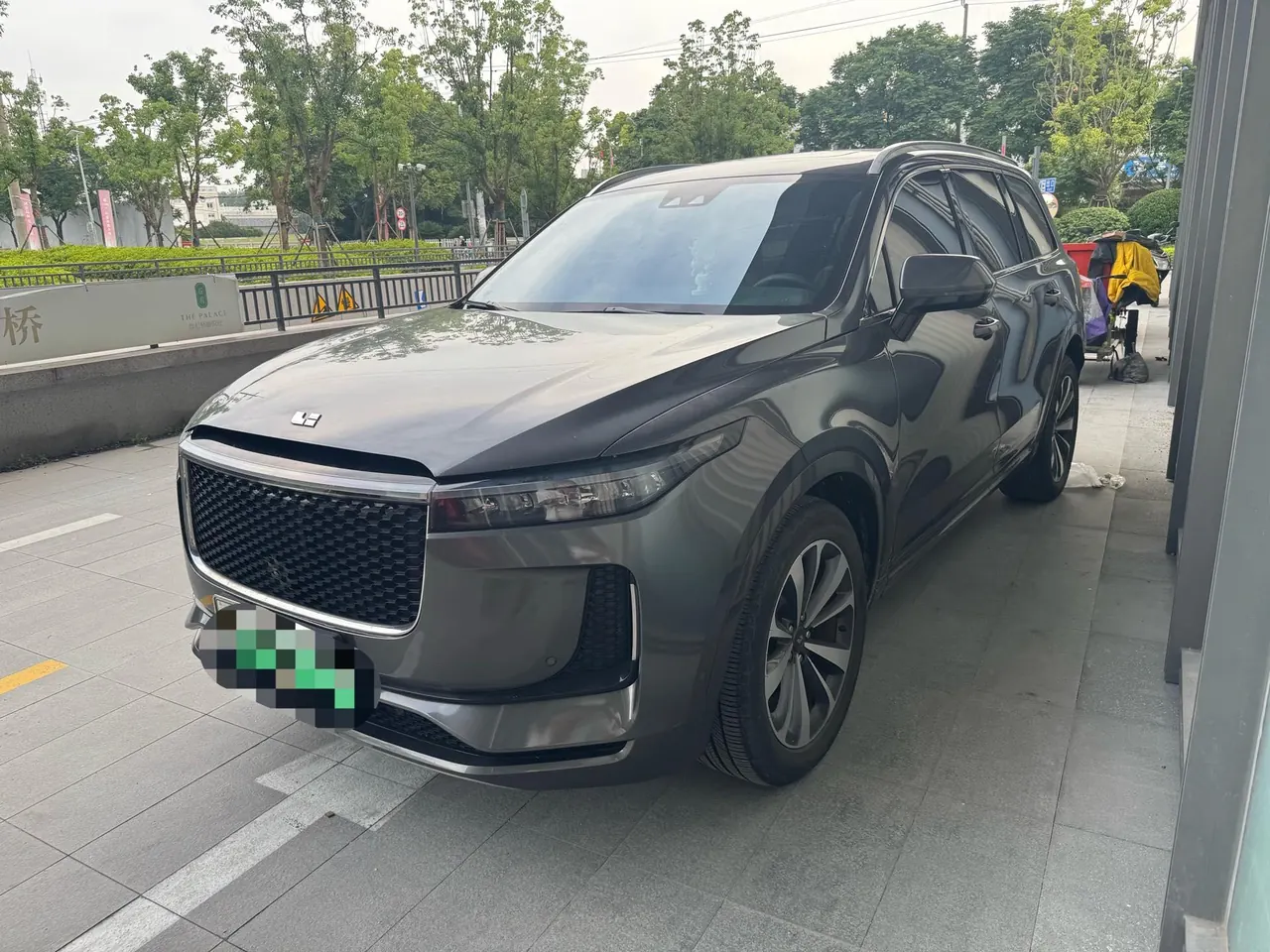 Открыть галерею: Li 2020 ONE 1.2T extended range 6-seat automatic gear
