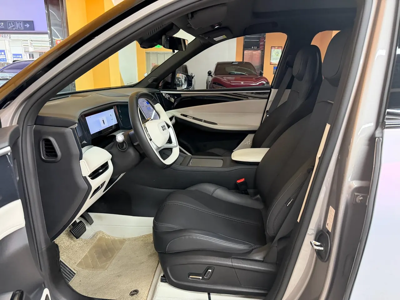 Geely Galaxy 2024 L7 1.5T Longteng Edition 55km PRO Automatic Gear 5