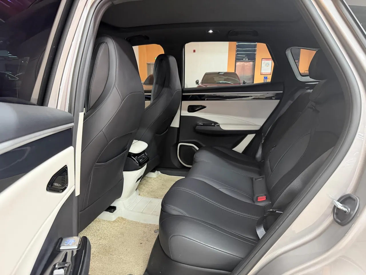 Geely Galaxy 2024 L7 1.5T Longteng Edition 55km PRO Automatic Gear 6