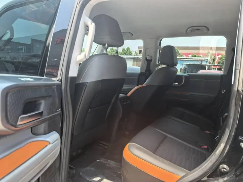 Beijing 2024 BJ40 2.0T City Hunter Pioneer Automatic Gear 6