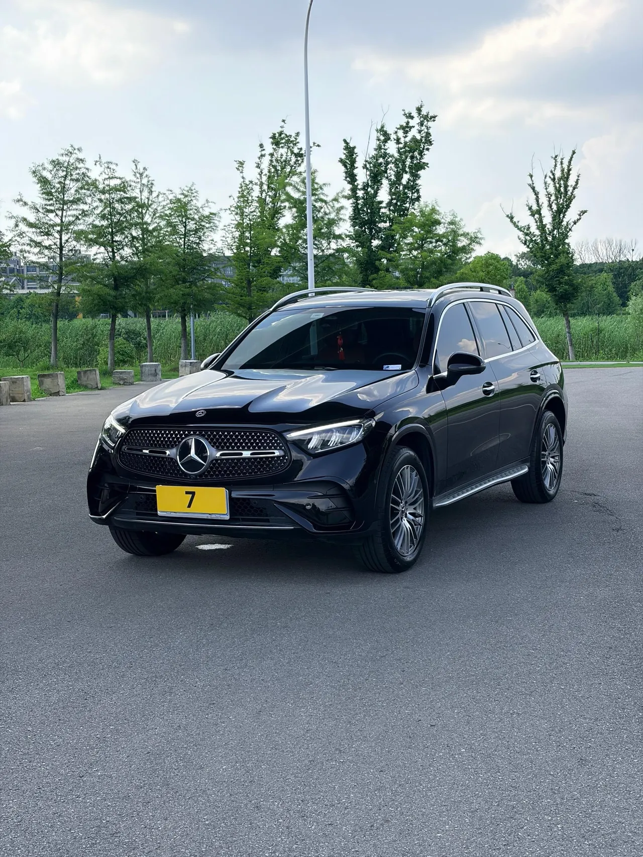 Mercedes Benz 2024 GLC 300 L 4MATIC 48V 2.0T dynamic 5-seat automatic gear - View 1