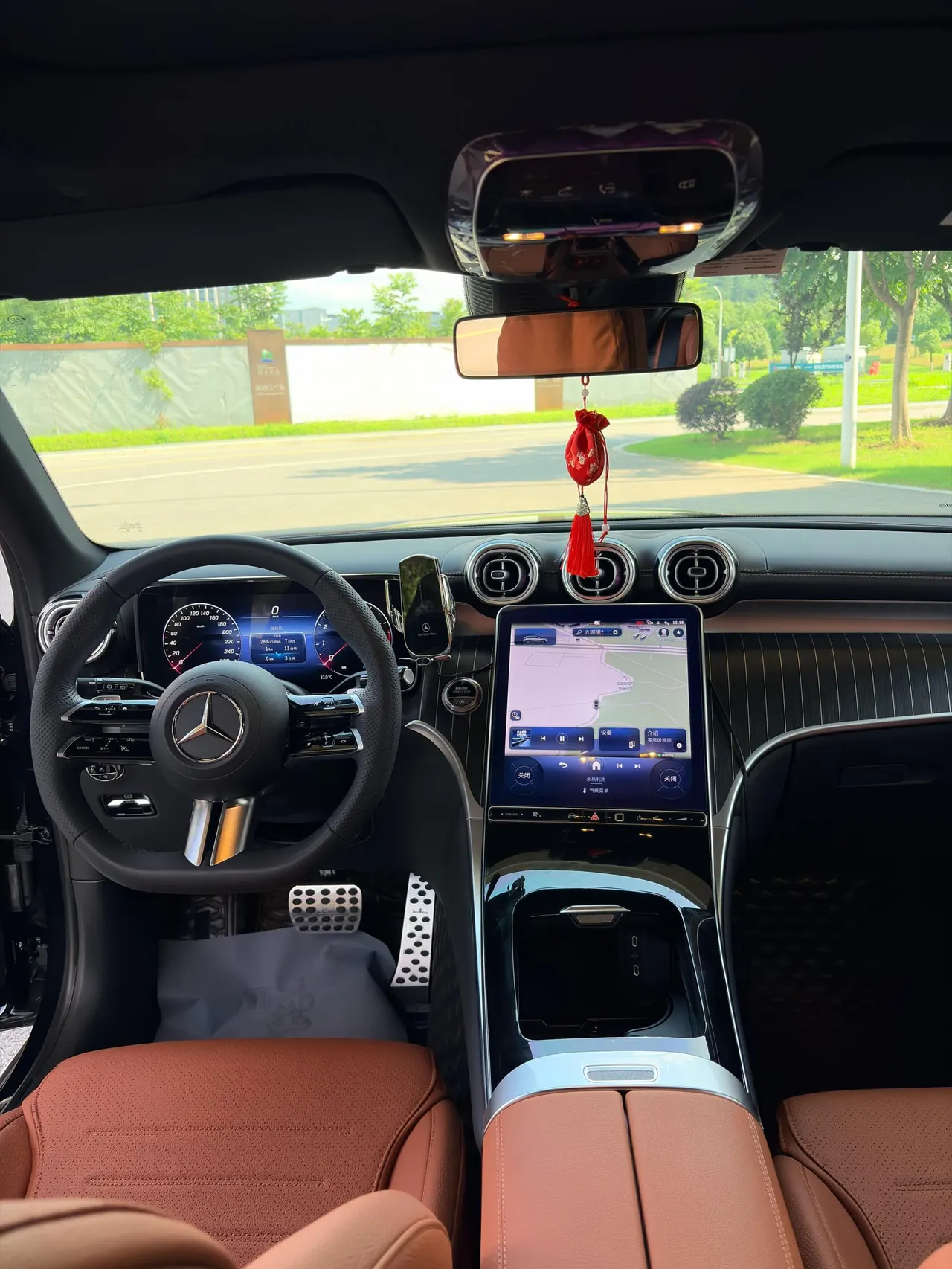 Mercedes Benz 2024 GLC 300 L 4MATIC 48V 2.0T dynamic 5-seat automatic gear 12