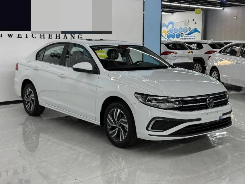 Volkswagen 2025 Bora 1.2TSI 200TSI Yuexing Navigation Edition Automatic Gear 2