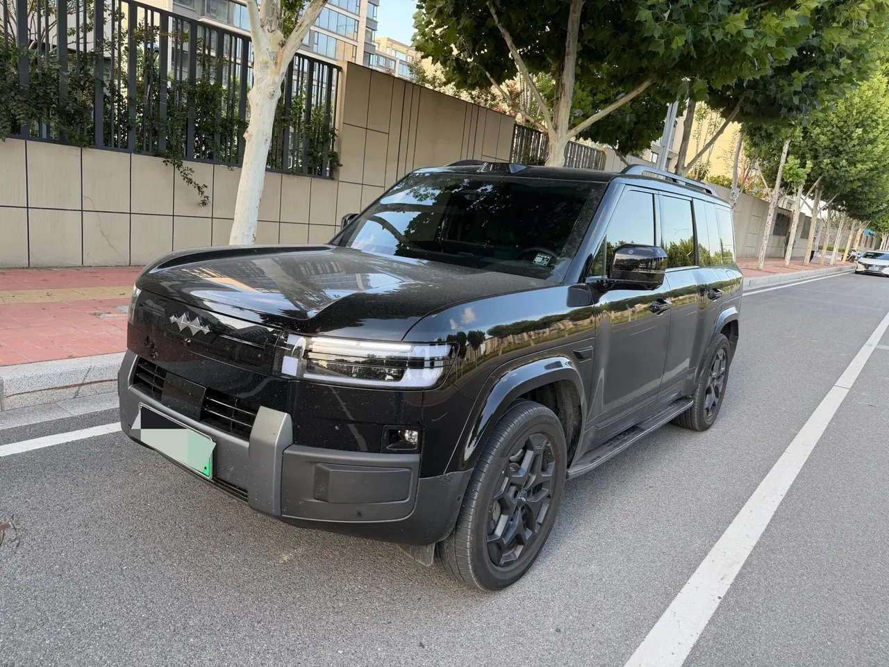 Open image lightbox: FangChengBao 2025 titanium 7 1.5T stepless 190KM four-wheel drive Ultra version of automatic gear