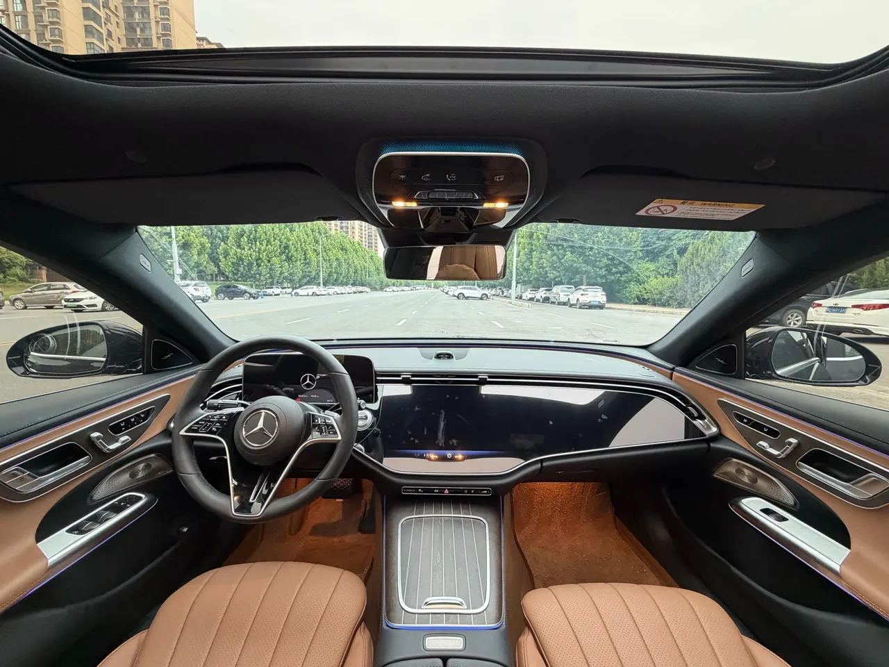 Mercedes Benz E Class 2025 E 300 L 48V 2.0T Luxury Automatic Gear 5