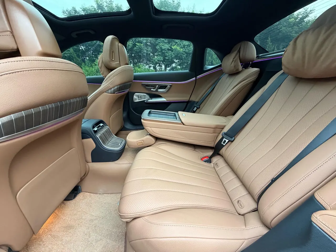 Mercedes Benz E Class 2025 E 300 L 48V 2.0T Luxury Automatic Gear 6