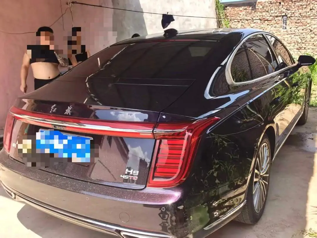 HongQi 2020 H9 48V 2.0T Zhilian Qi Chang Edition Automatic Gear 6