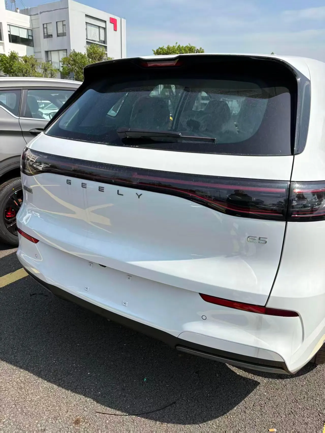 Geely Galaxy 2026 E 5 530km Discovery Edition Automatic Gear 6