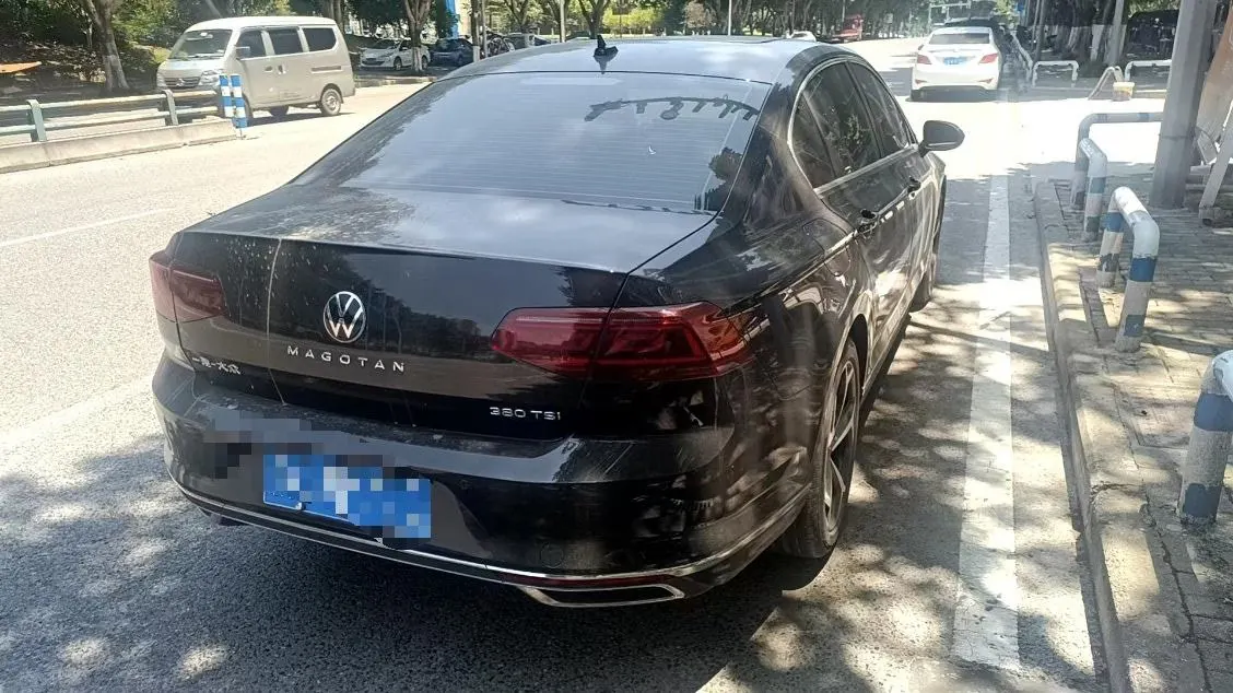 Volkswagen 2026 Magotan 2.0TSI 380TSI 30 million selected luxury automatic gear 3