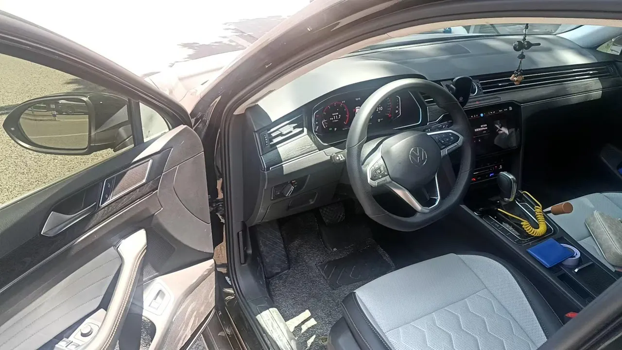 Volkswagen 2026 Magotan 2.0TSI 380TSI 30 million selected luxury automatic gear 4